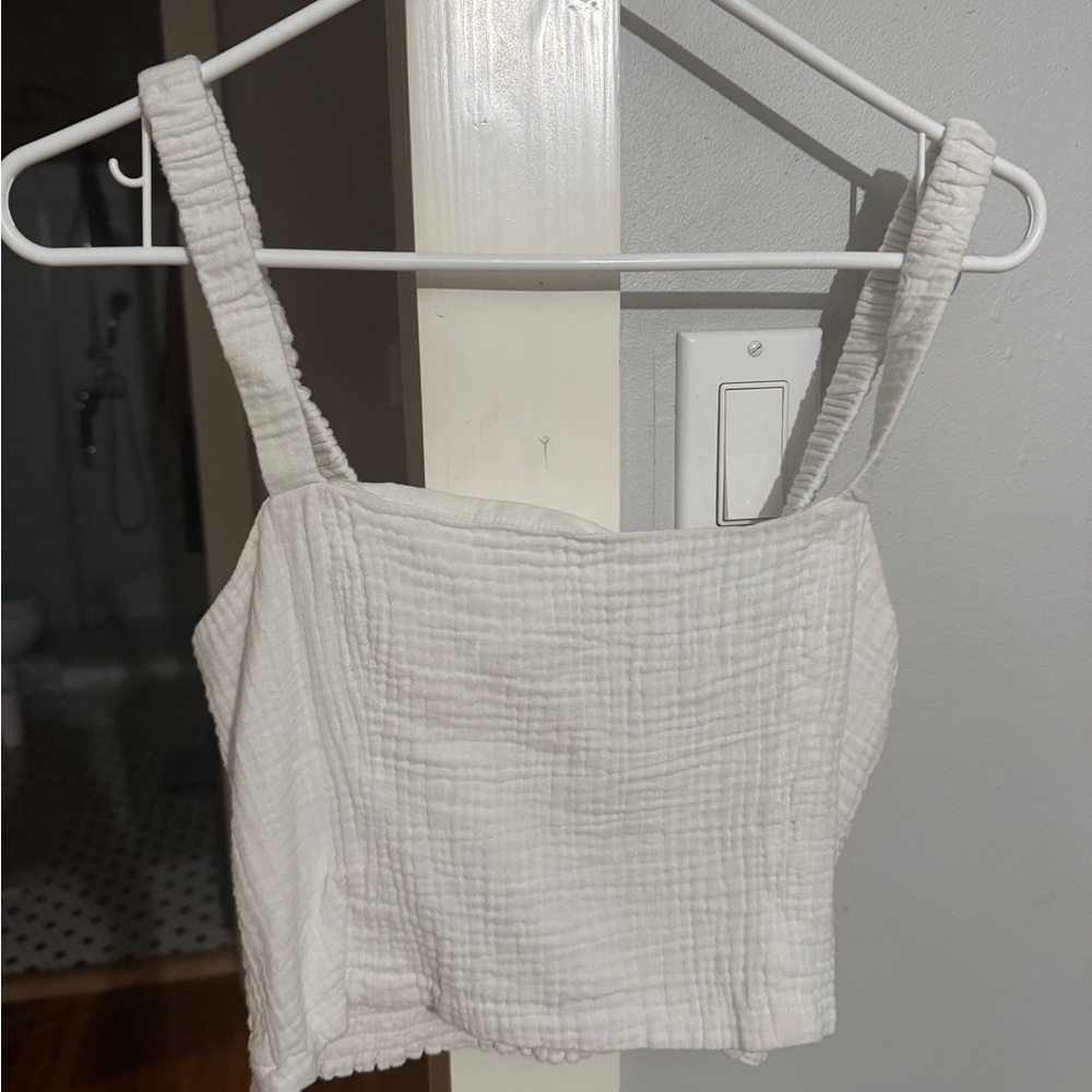 Women's White Textured Crop Top
